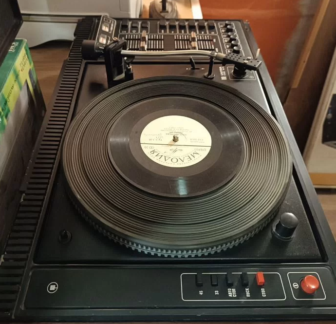 Электрофон Арктур 004 Стерео hi-fi